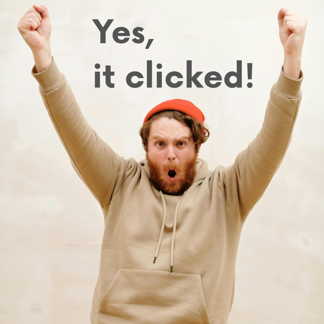 Erleichterter IT-Dienstleister jubelt nach erfolgreichem CSV-Import aus pcvisit in Teambilling – Symbolbild für einfache Datenübernahme im Remote-Support